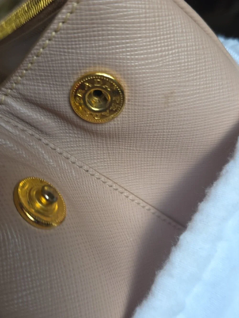 Prada Leather Tote in Pale Pink with Gold Hardware - Picture 11 of 16